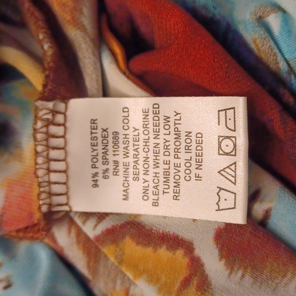 4/$40 New Colourful Tunic Top - Size XL - Picture 6 of 6